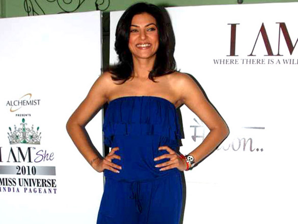sushmita sen crowns the winner of i am princess contest at bal bhavan 5