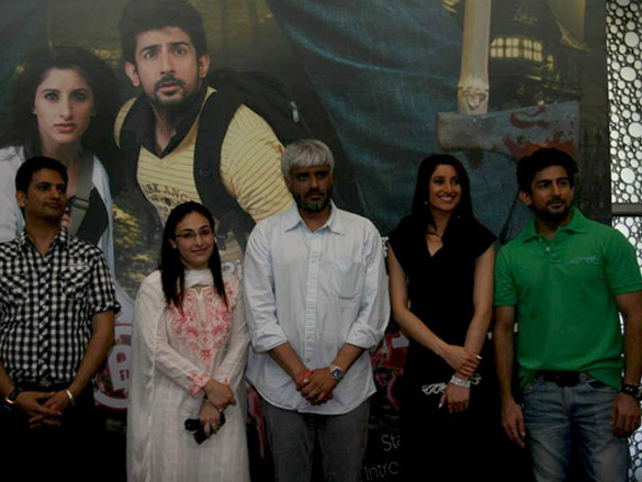 sanaa dhadli launched in bollywood with bloody d movie 2