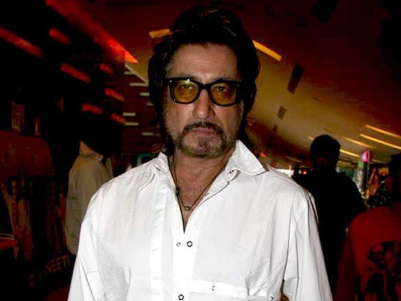 sanaa dhadli launched in bollywood with bloody d movie 8