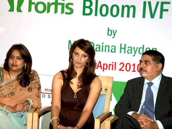 diana hayden at fortis bloom ivf clinic launch 8