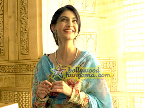 sonam kapoor 102