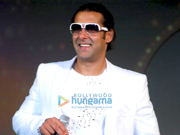 salman khan at the launch of the second season of dus ka dum 11