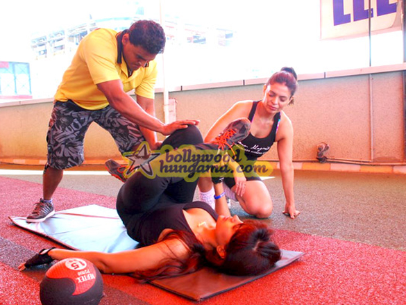 sameera reddys fitness regime revealed 21