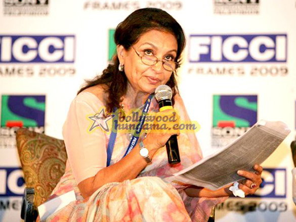 sharmila tagore talks about satyajits legacy at ficci frames 2009 4