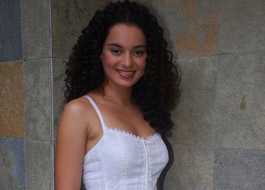 Kangna walks out of Deepa Mehta’s Midnight’s Children Kangna walks out of Deepa Mehta’s Midnight’s Children