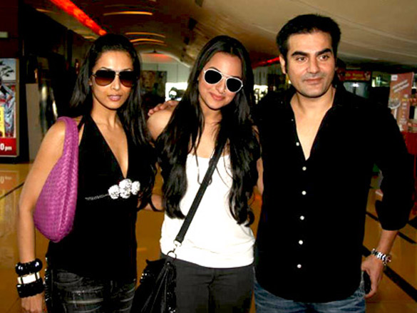 special screening of dabangg for underprivilaged kids 3