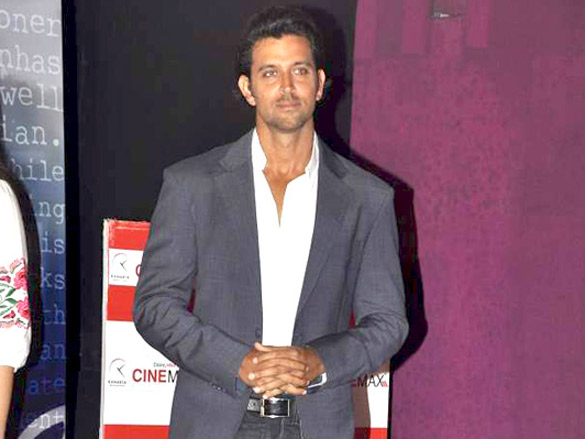 hrithik and aishwarya unveil first look of guzaarish at press meet 11