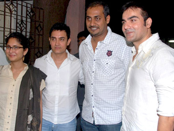 aamir khan and karisma kapoor watch salman khans dabangg 5