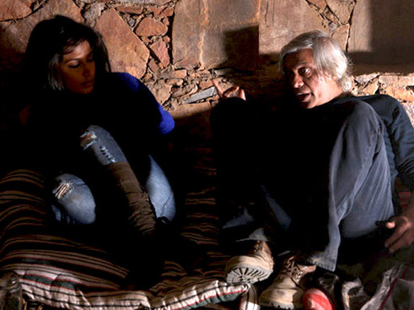 on the sets of yeh saali zindagi 18