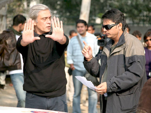 on the sets of yeh saali zindagi 26