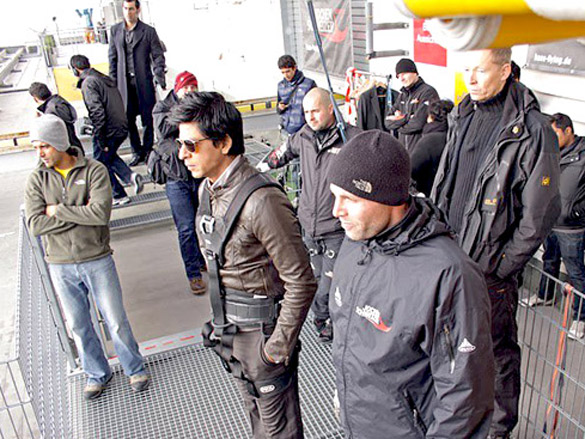 on the sets of don 2 28