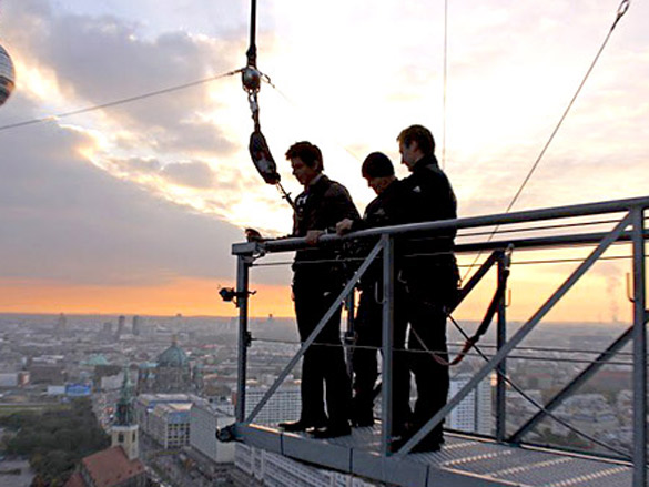 on the sets of don 2 34