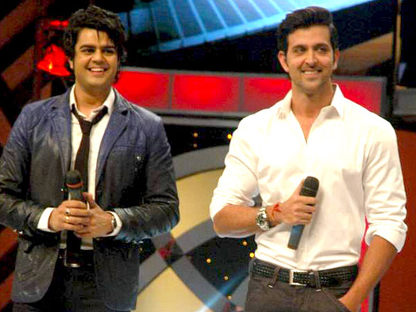 hrithik roshan promotes guzaarish on zee singing superstar 4