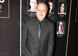 Anupam Kher to meet his fans from across the globe Anupam Kher to meet his fans from across the globe