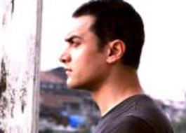 Aamir steps back; Kiran Rao will take centre stage for Dhobi Ghat