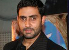 Abhishek flies down for a night for special screening of Guzaarish