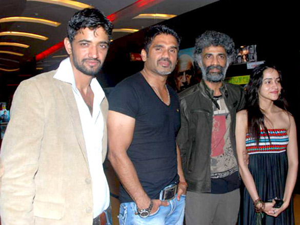 premiere of shahrukh bola khoobsurat hai tu 3