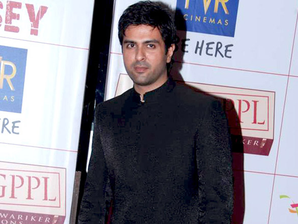 premiere of khelein hum jee jaan sey 35