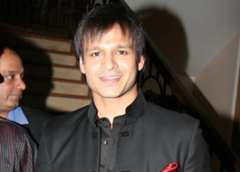 Live Chat: Vivek Oberoi Today at 1330 hrs IST