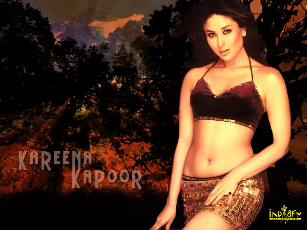Kareena Kapoor Wallpapers | kareena-kapoor-21 - Bollywood Hungama