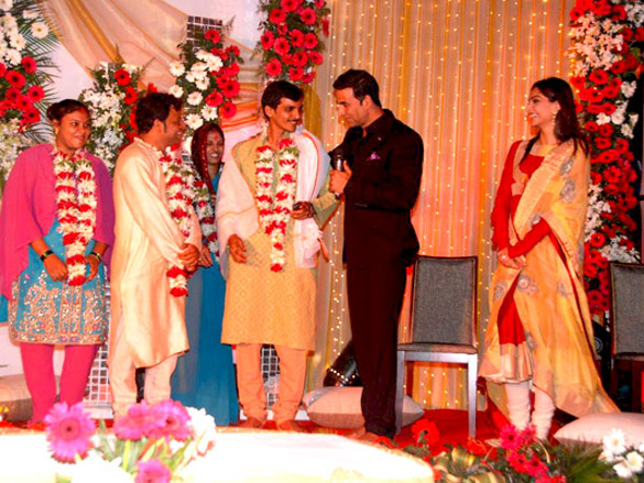akshay sonam celina bobby and suniel promote thank you 6