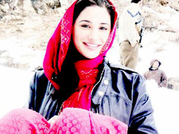 on the sets of rockstar 5