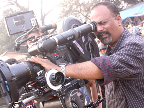 on the sets of zara hatke zara bachke 3