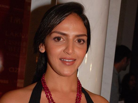 esha deol 21