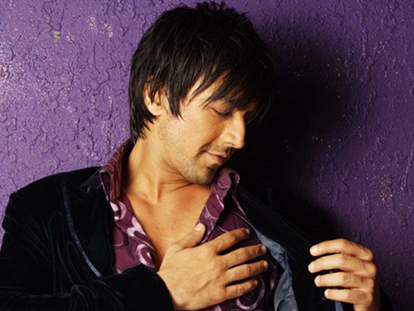 ashish chowdhry 4