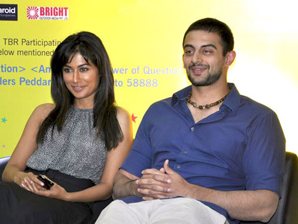 chitrangda and sudhir mishra promote yeh saali zindagi 6
