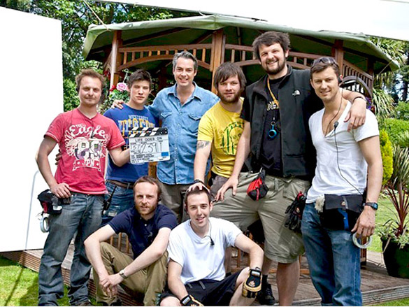 on the sets of life goes on 24