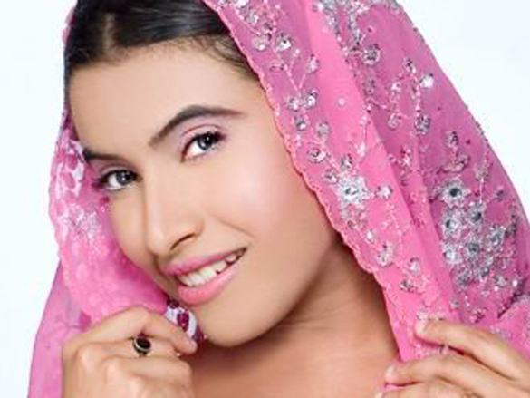 maushumi udeshi 6