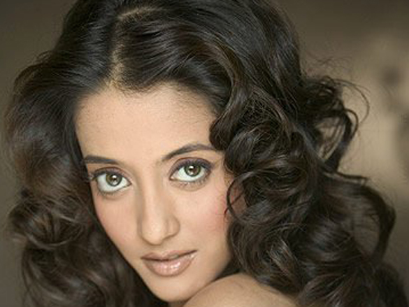 raima sen 29