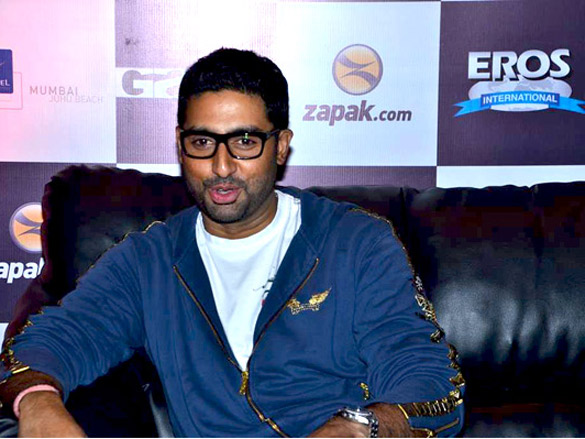 abhishek and sarah at zapak com game film event 6