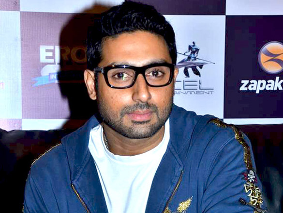 abhishek and sarah at zapak com game film event 14