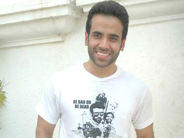 tusshar at a promotional event of shor in the city 8