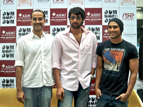 press conference of dum maaro dum at oberoi mall 2