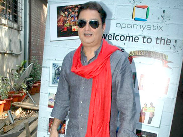 vinay pathak promote chalo dilli 3
