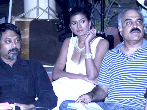 on the sets of chitkabrey the shades of grey 28
