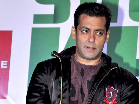 salman khan at ready live mad concert announcement 8