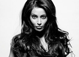 Bipasha Basu detained at customs for undeclared goods Bipasha Basu detained at customs for undeclared goods