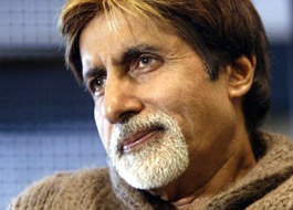 Big B recommends Singapore hospital for Rajinikanth’s treatment