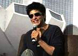 Shah Rukh Khan and Asin to attend ScreenSingapore 2011