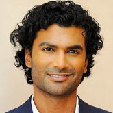 Sendhil Ramamurthy