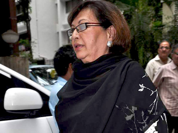 screening of delhi belly for salim khan 4