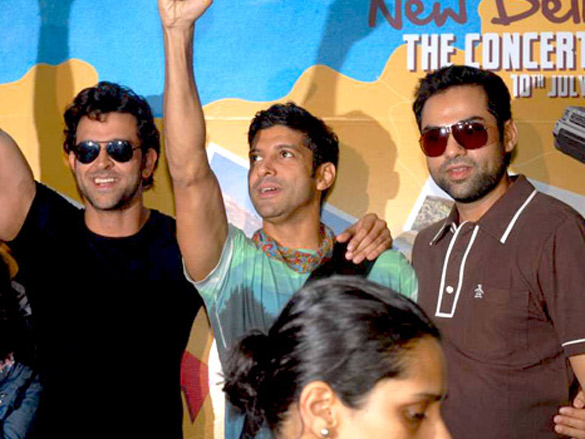 zindagi na milegi dobara team leave on a road trip to delhi 4