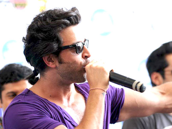 press conference of zindagi na milegi dobara in ahmedabad 13