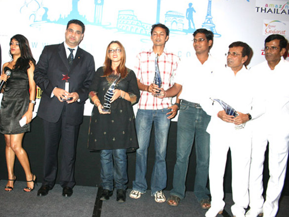 celebs at the locations award for exploring overseas function held in jw marriottmumbai 4