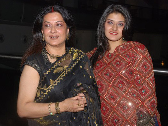 pahalaj nihalani releases the music of khushboo on dhol music 8