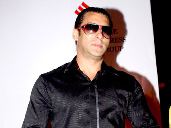 salman khan at the indian express photo awards function 2